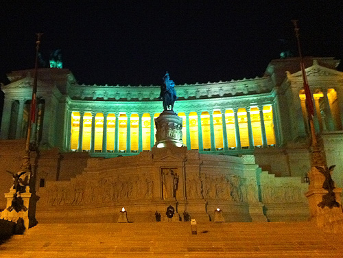 Monumento Vittorio Emanuele II bei Nacht