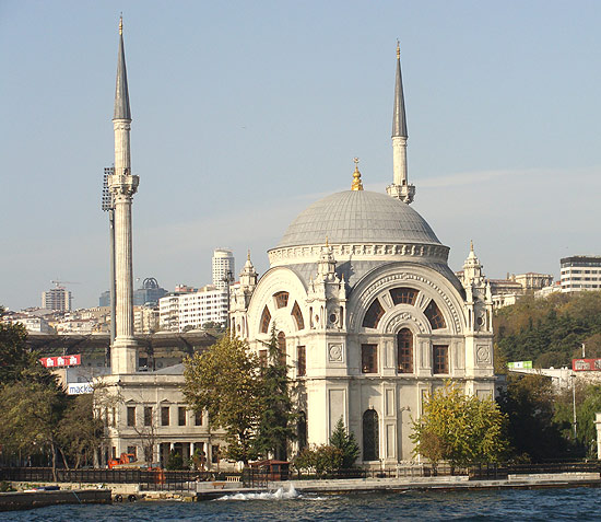 Sehenswürdigkeiten Türkei: Dolmabahçe-Moschee