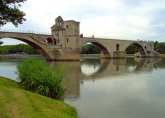 Sehenswürdigkeiten Frankreich: Brücke von Avignon