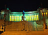 Monumento Vittorio Emanuele II in Rom bei Nacht