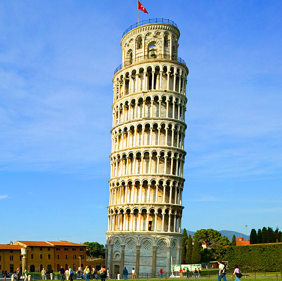 Sehenswürdigkeit in Italien: Der schiefe Turm von Pisa