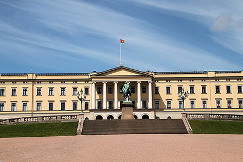 Sehenswürdigkeiten Norwegen: Königliches Schloss in Oslo