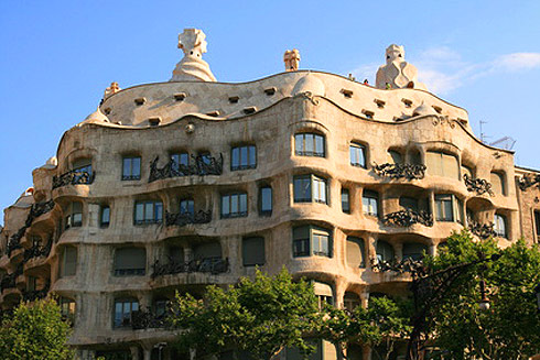 Casa Milà in Barcelona (Sehenswürdigkeiten Spanien)